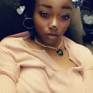 Meet your Posher, Sabrina